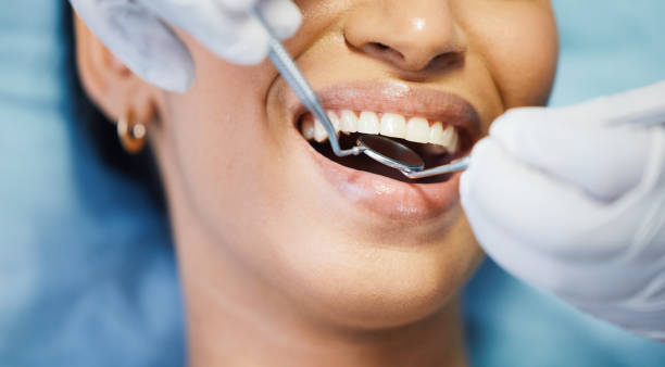 Best Broken or Cracked Tooth Emergency Dentist in Legend Lake, WI
